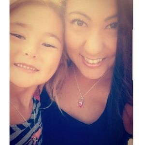 Meet your Posher, Teresa